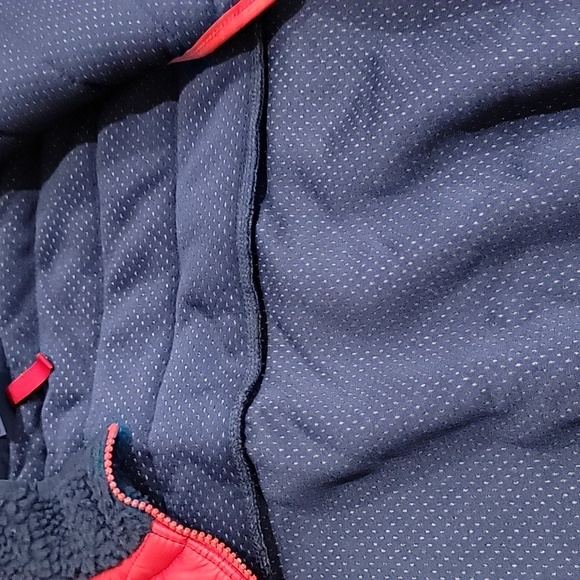 Vineyard Vines Mens Quilted Sherpa Vest Navy & Red Size Medium - Picture 10 of 10